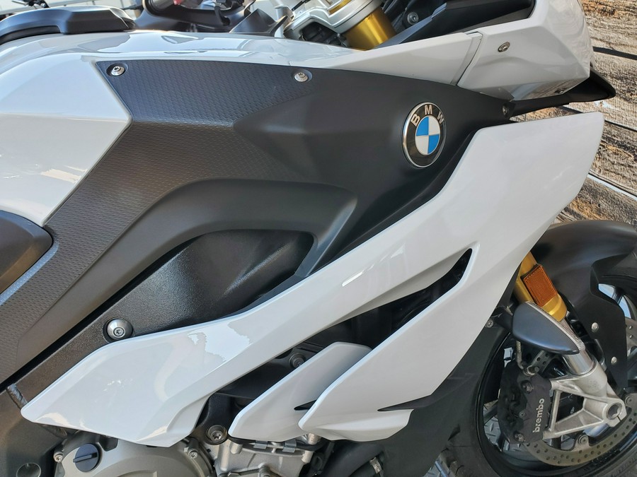 2016 BMW S 1000 XR