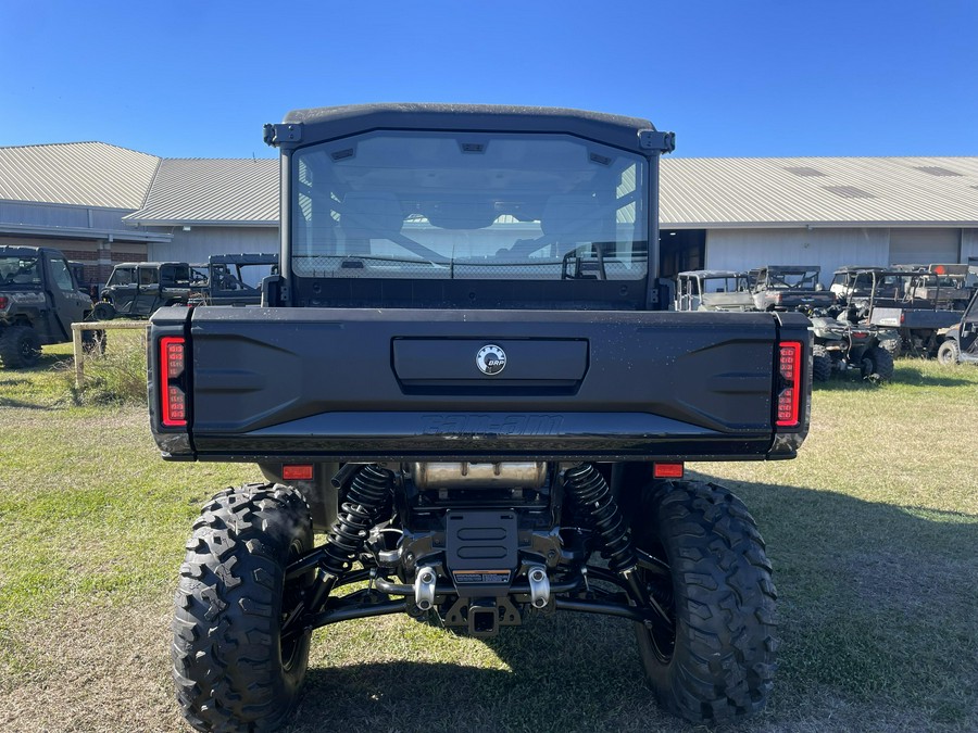 2026 Can-Am Defender MAX XT CAB HD11