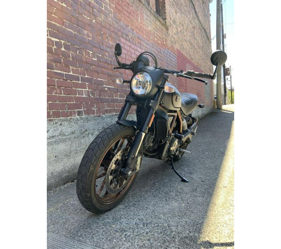 Used 2016 Ducati SCRAMBLER 800 INDEPENDENT ITALIA