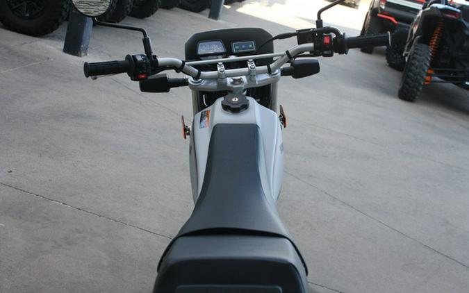 2027 Yamaha TW200V1