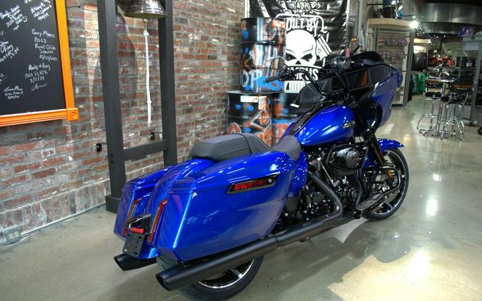 2024 Harley-Davidson Road Glide® Blue Burst