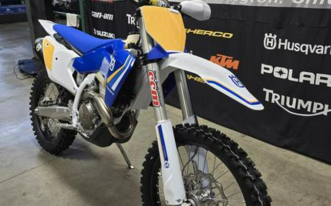 2025 HQV FX 350 HERITAGE