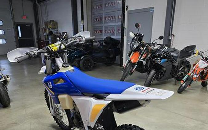 2025 HQV FX 350 HERITAGE