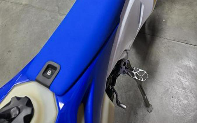 2025 HQV FX 350 HERITAGE