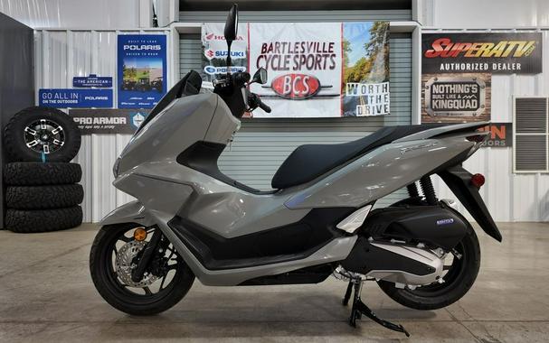 2025 Honda PCX ABS