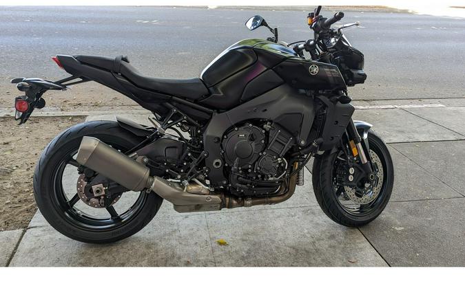 2023 Yamaha MT-10 CA