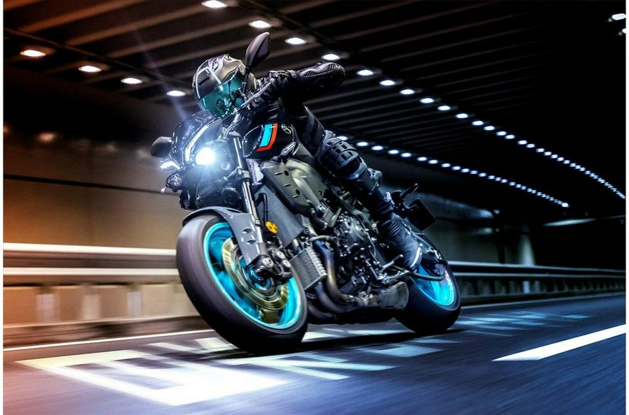 2023 Yamaha MT-10 CA