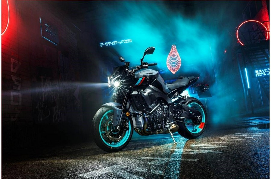 2023 Yamaha MT-10 CA