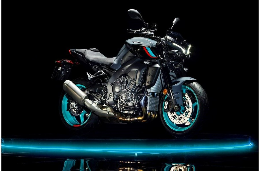 2023 Yamaha MT-10 CA