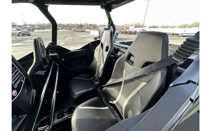 2026 Can-Am COMMANDER MAX XT 1000R