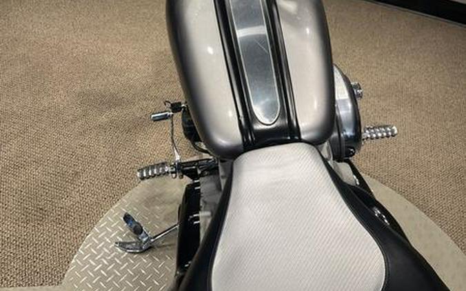 2009 Harley-Davidson® FXCW - Rocker™