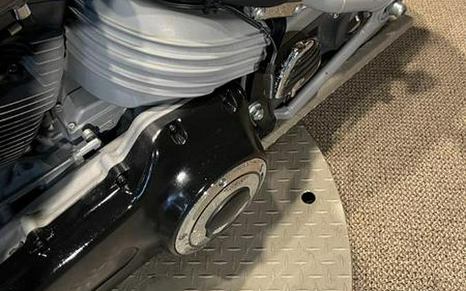 2009 Harley-Davidson® FXCW - Rocker™