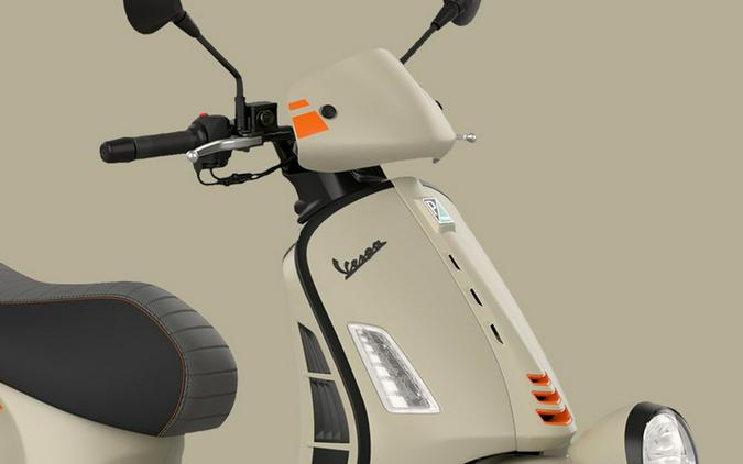 2025 Vespa GTV 310