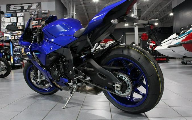 2026 Yamaha YZF R1