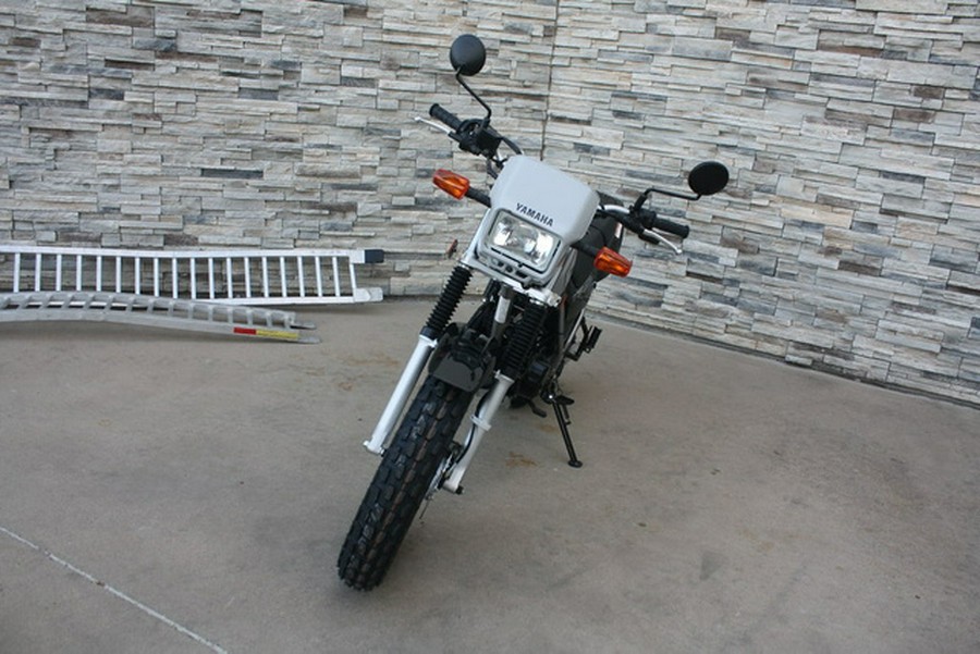 2027 Yamaha TW200V1