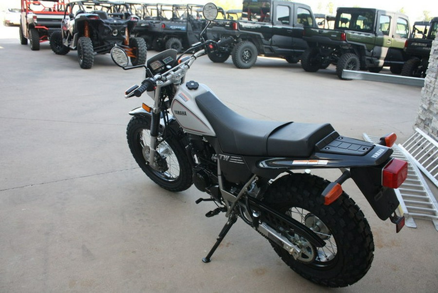 2027 Yamaha TW200V1