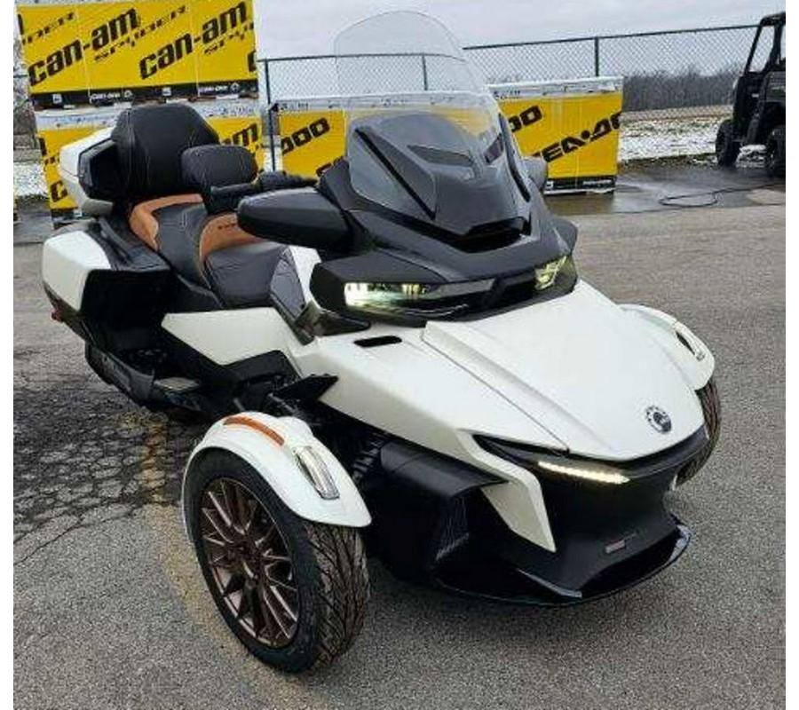 2024 Can-Am® Spyder RT Sea-To-Sky