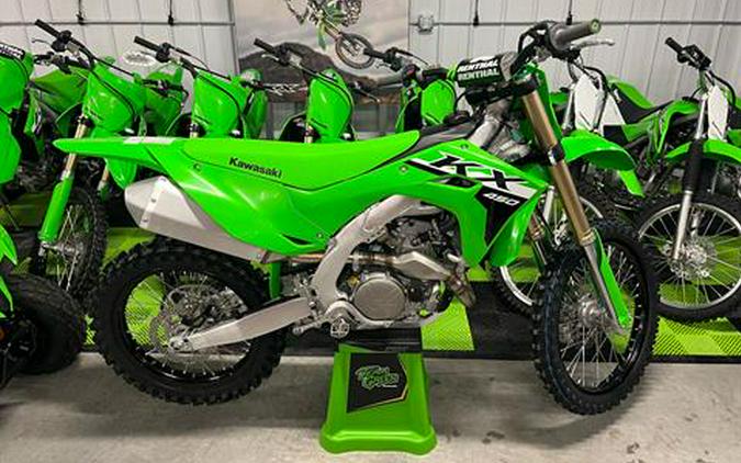 2024 Kawasaki KX450 First Ride Review: Glen Helen Tested