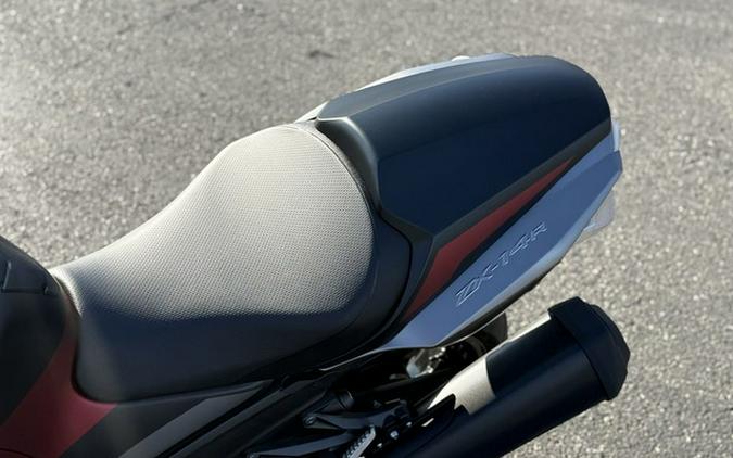 2025 Kawasaki Ninja ZX-14R ABS