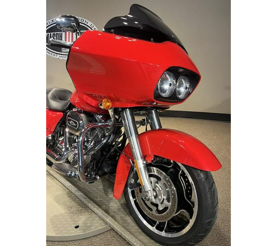 2010 Harley-Davidson® FLTRX - Road Glide® Custom