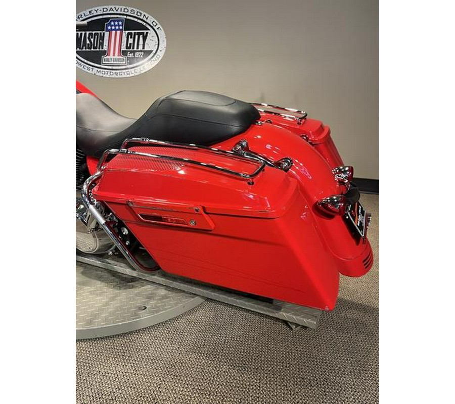 2010 Harley-Davidson® FLTRX - Road Glide® Custom