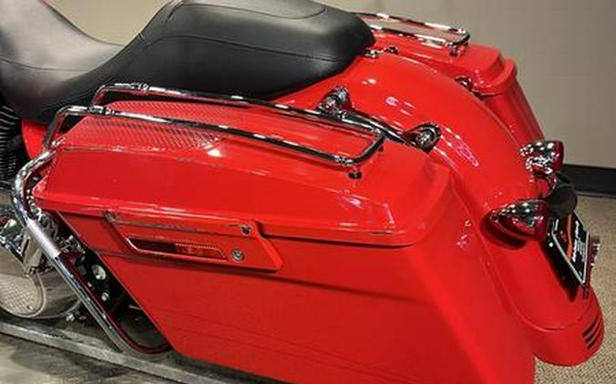 2010 Harley-Davidson® FLTRX - Road Glide® Custom
