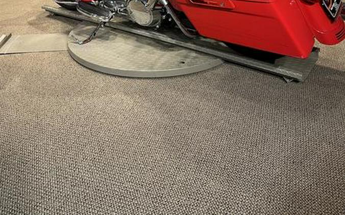 2010 Harley-Davidson® FLTRX - Road Glide® Custom