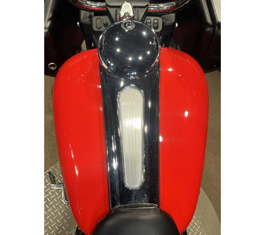 2010 Harley-Davidson® FLTRX - Road Glide® Custom
