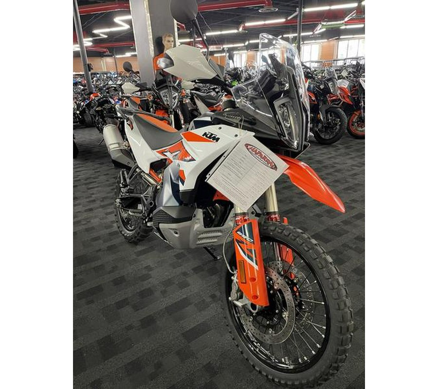 2023 KTM 890 Adventure R