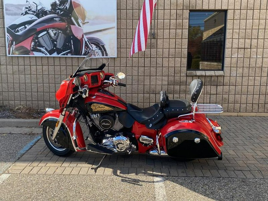 2017 Indian Motorcycle® Chieftain® Limited Wildfire Red over Thunder Black