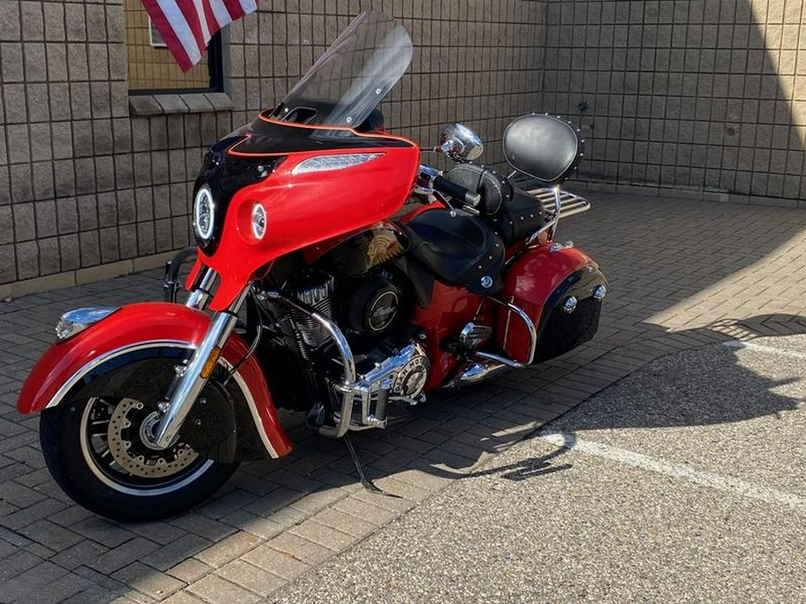 2017 Indian Motorcycle® Chieftain® Limited Wildfire Red over Thunder Black