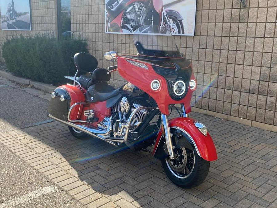 2017 Indian Motorcycle® Chieftain® Limited Wildfire Red over Thunder Black