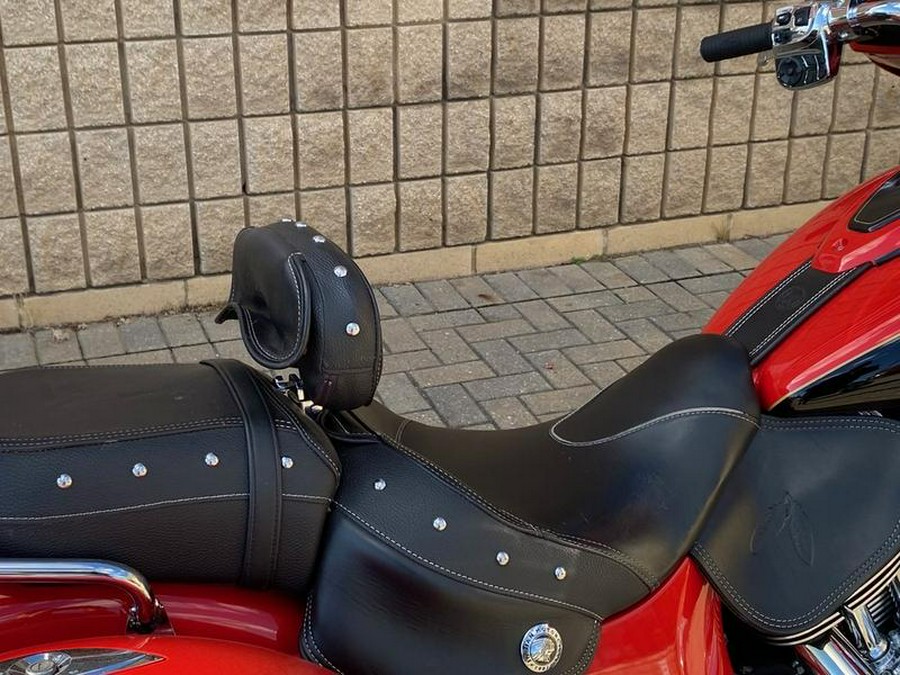 2017 Indian Motorcycle® Chieftain® Limited Wildfire Red over Thunder Black