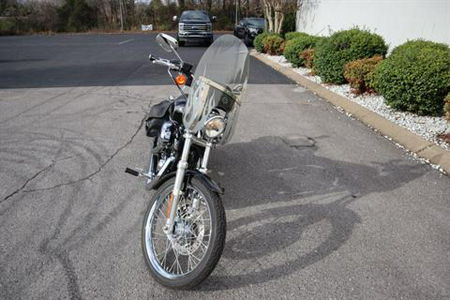 2005 Harley-Davidson Sportster® XL 1200 Custom