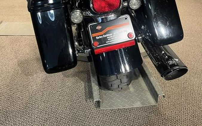 2012 Harley-Davidson® FLD - Dyna® Switchback™