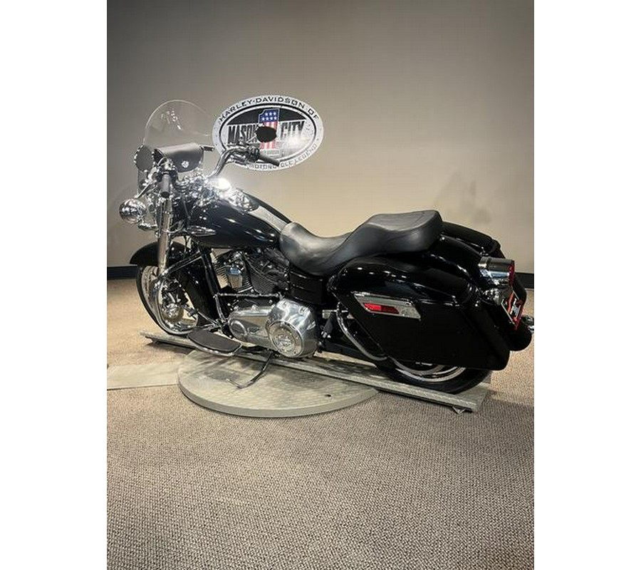 2012 Harley-Davidson® FLD - Dyna® Switchback™