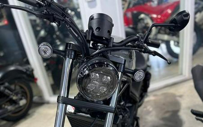 2026 Honda® Rebel 300 E-Clutch