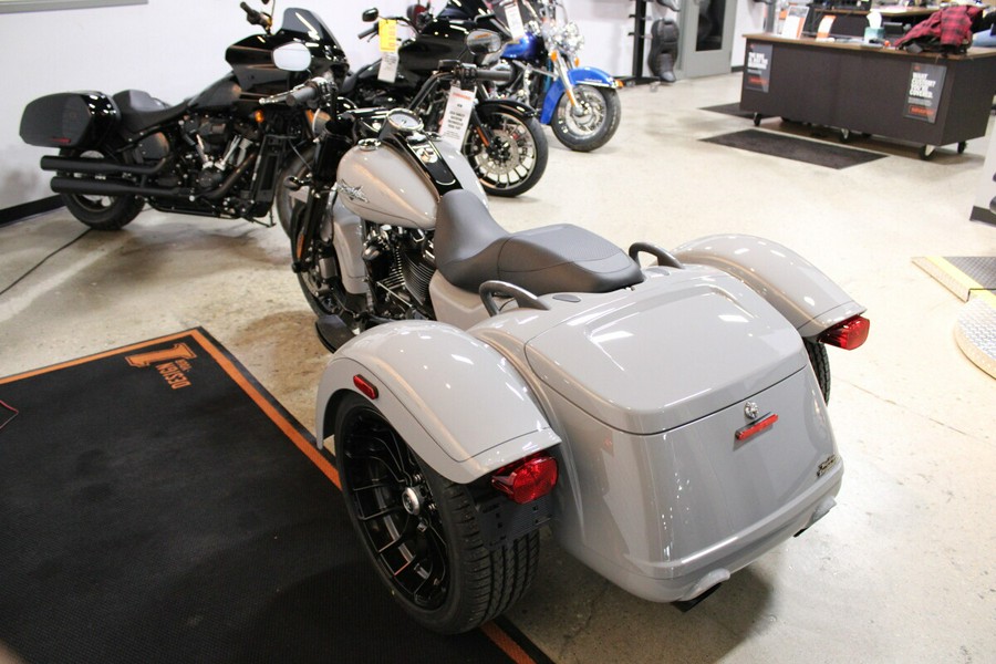 2024 Harley-Davidson Freewheeler Trike FLRT