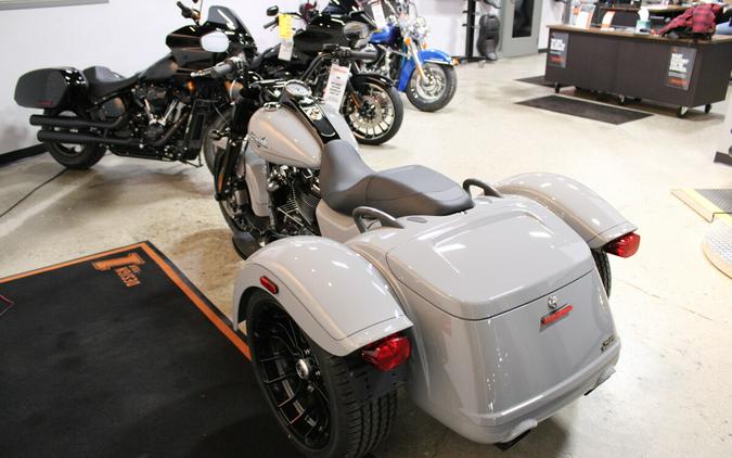 2024 Harley-Davidson Freewheeler Trike FLRT