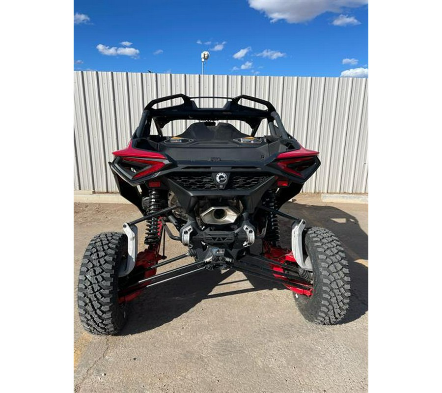 2024 Can-Am Maverick R X