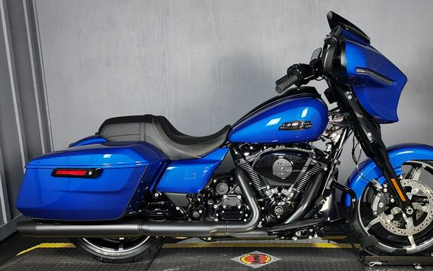 2024 Harley-Davidson Street Glide® FLHX BLUE BURST