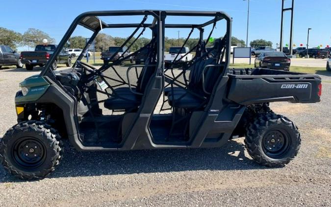 2024 Can-Am® Defender MAX HD9