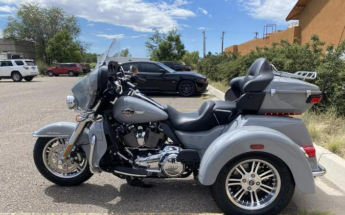 2024 Harley-Davidson® FLHTCUTG - Tri Glide® Ultra