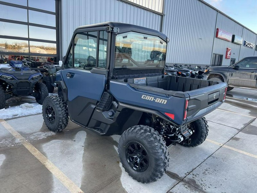 2026 Can-Am® Defender XT CAB HD11