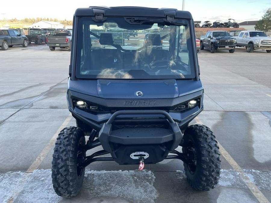 2026 Can-Am® Defender XT CAB HD11