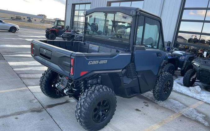 2026 Can-Am® Defender XT CAB HD11