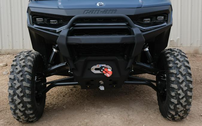 2026 CAN-AM DEFENDER MAX XT CAB HD11 WITH 1025 INCH TOUCHSCREEN