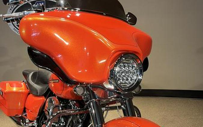 2012 Harley-Davidson® FLHX - Street Glide®