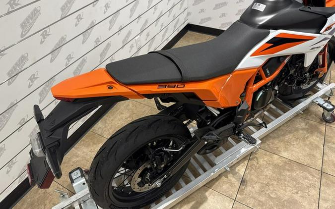 2026 KTM SMC 390 R