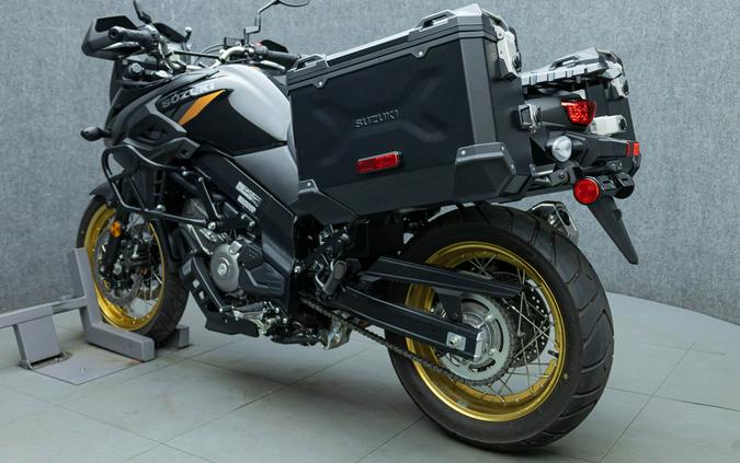 2025 SUZUKI DL650 VSTROM 650XT ADVENTURE W/ABS